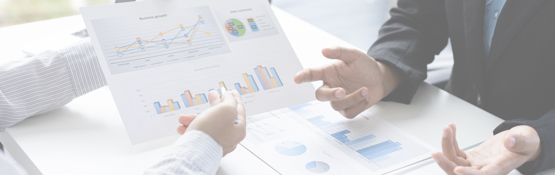 御社の繁栄のために 　　正確な税務処理と適切なアドバイス